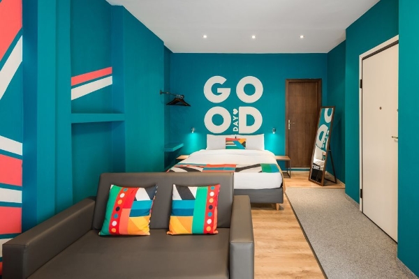 Hotel Colors Rooms & Apartments